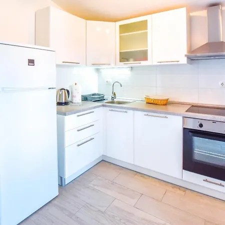 Aurora Apartment Mrljane
