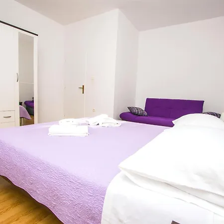 Apartment Aurora *