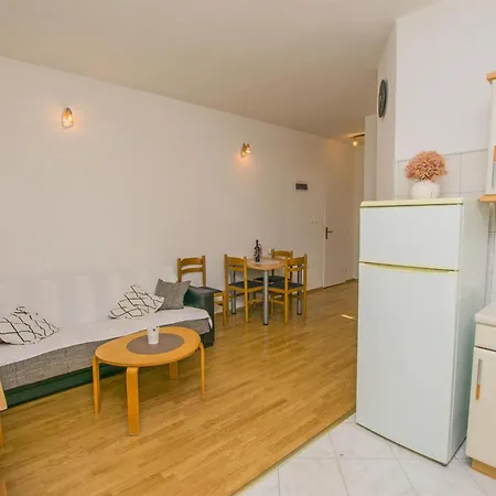 Aurora Apartment Mrljane